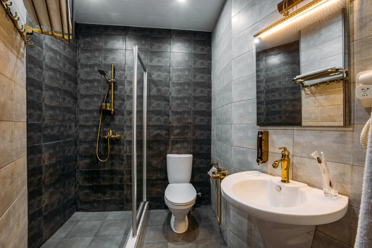 Green Queen Hotel Тбилиси Екстериор снимка