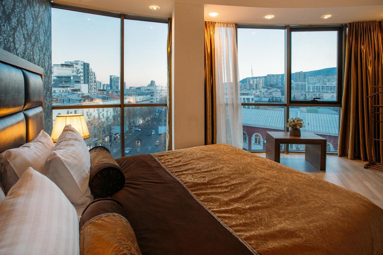 Green Queen Hotel Тбилиси Екстериор снимка