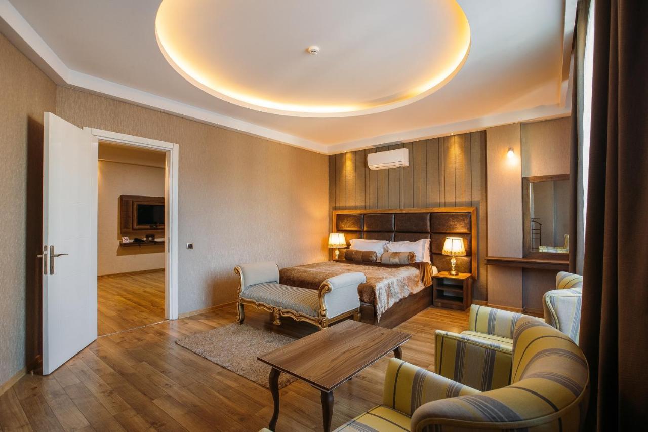 Green Queen Hotel Тбилиси Екстериор снимка